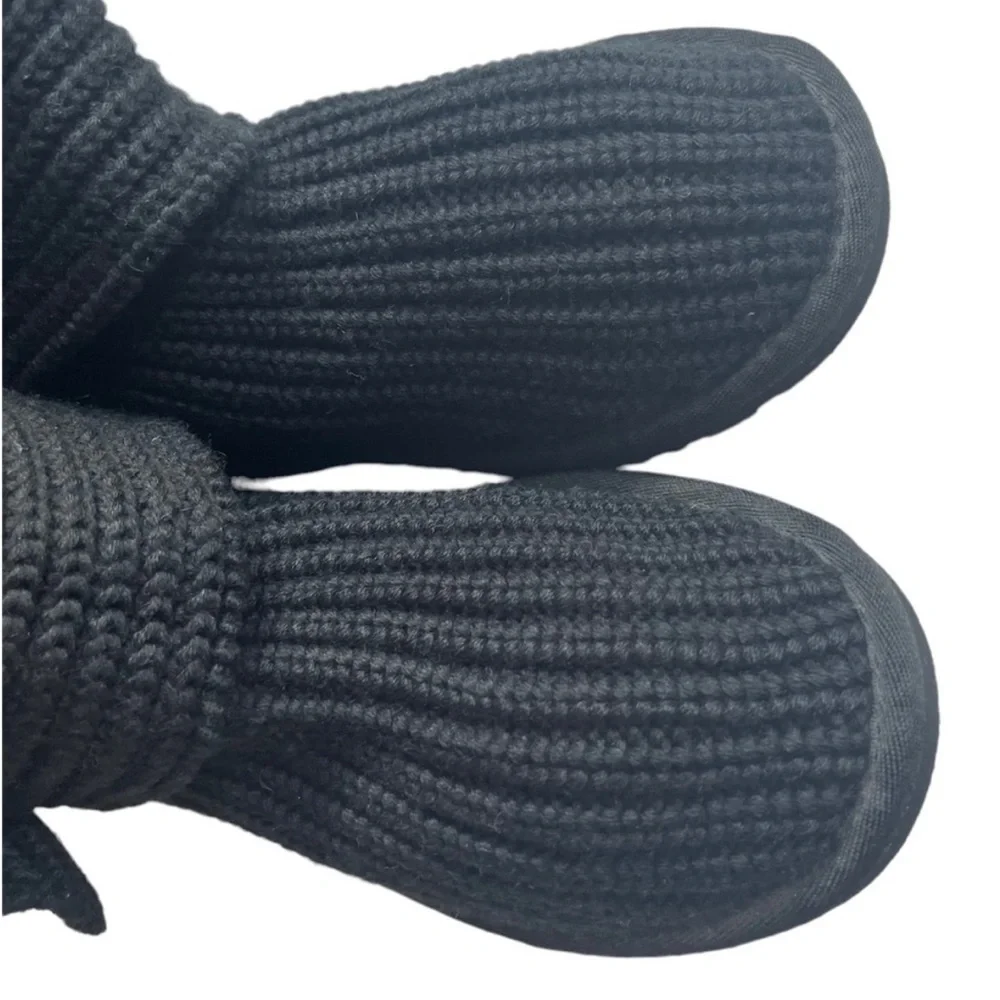 UGG Cardy All Black Boots